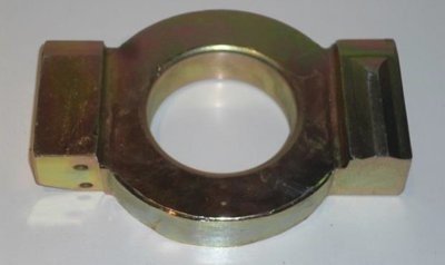 .BRACKET ENGINE MOUNT